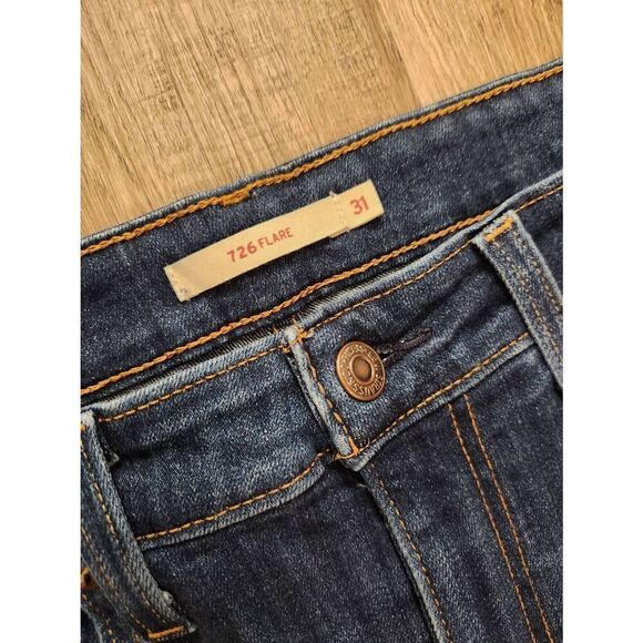 Levis 726 Flare Jeans 30x30* measured dark wash Denim 5 pocket cotton - Picture 2 of 9
